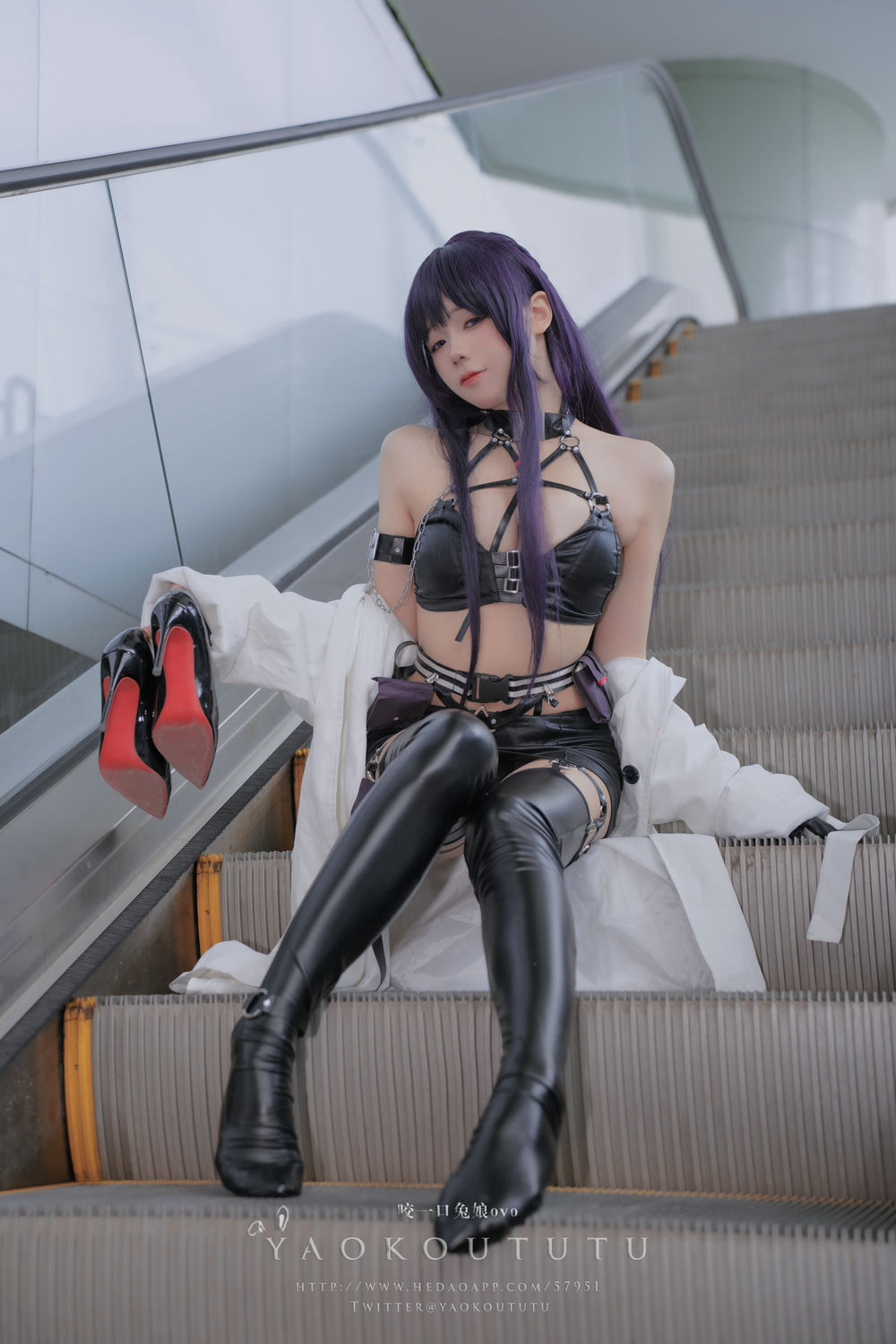 咬一口兔娘ovo – 米哈拉烤全兔专属配菜 [27P+1V/642MB]