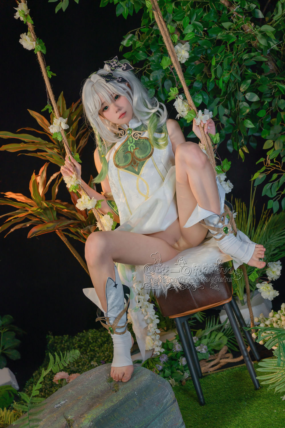 咬一口兔娘ovo – 万年萝莉纳西妲 [40P/774MB]